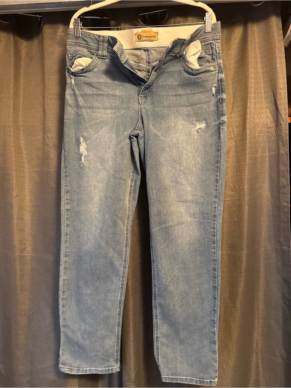 Democracy Light Blue Straight-Leg Women’s Jeans